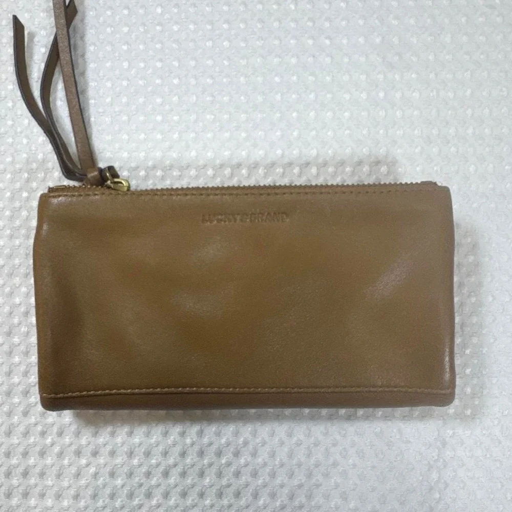 Lucky Brand Koda Leather Wallet in Topanga